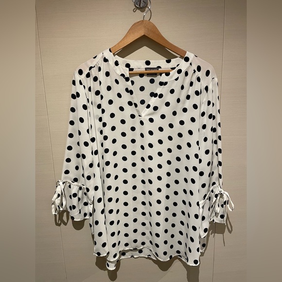 POLKA DOTS TOPS GORGEOUS TOPS - Picture 3 of 5